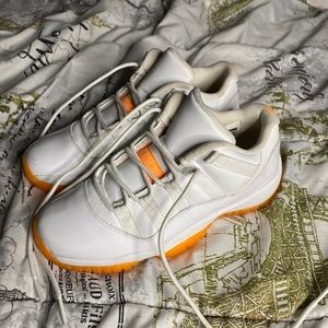 Jordan 11s